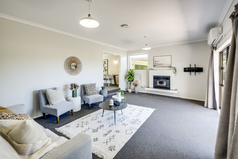 Photo of property in 23 Kent Terrace, Taradale, Napier, 4112