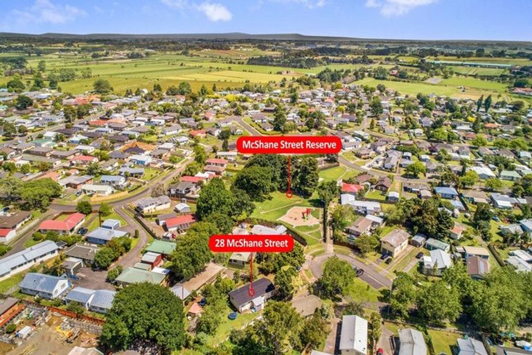 Photo of property in 28 Mcshane Street, Pukekohe, 2120