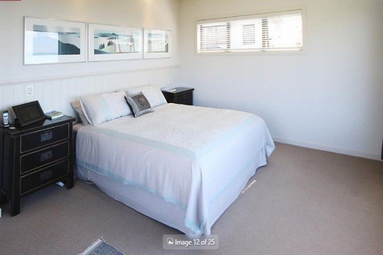Photo of property in 1a Burford Place, Mellons Bay, Auckland, 2014