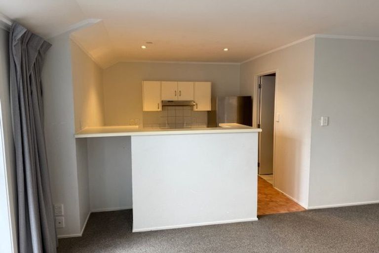 Photo of property in 31b/30 Westward Ho, Glen Eden, Auckland, 0602