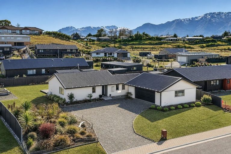 Photo of property in 61 Timsfield Drive, Lake Hawea, Wanaka, 9382