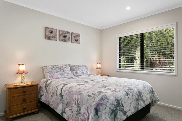 Photo of property in 68 Parawera Drive, Acacia Bay, Taupo, 3330
