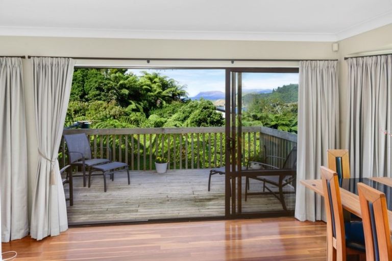 Photo of property in 6 Ridge Road, Lake Okareka, Rotorua, 3076