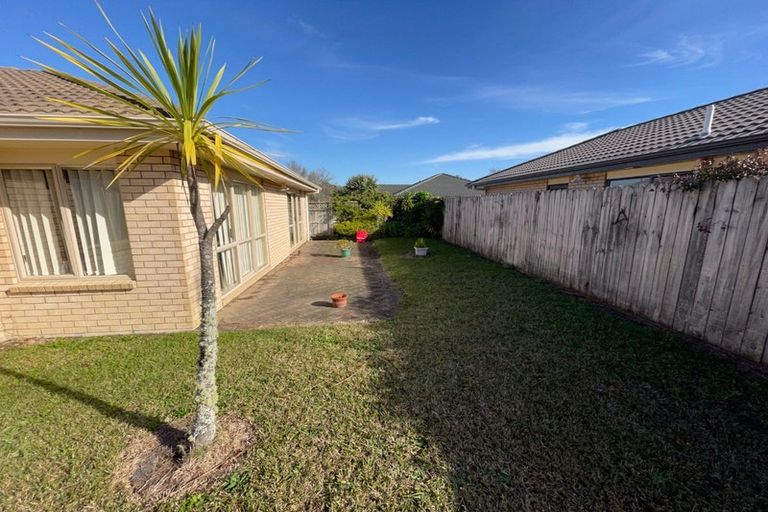 Photo of property in 7 Checkerberry Court, Henderson, Auckland, 0612