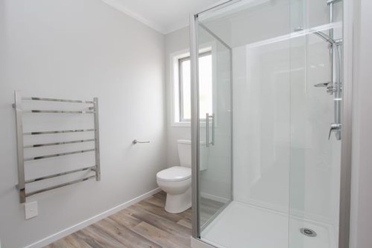 Photo of property in 4/14 Breckons Avenue, Nawton, Hamilton, 3200