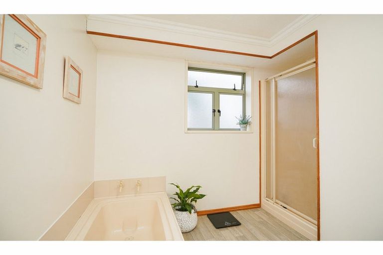 Photo of property in 11b Mcauley Place, Waikiwi, Invercargill, 9810