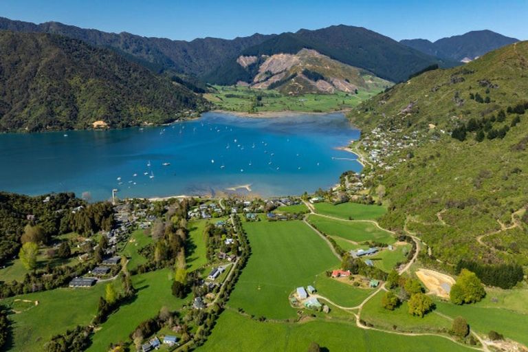 Photo of property in 349 Anakiwa Road, Anakiwa, Picton, 7281