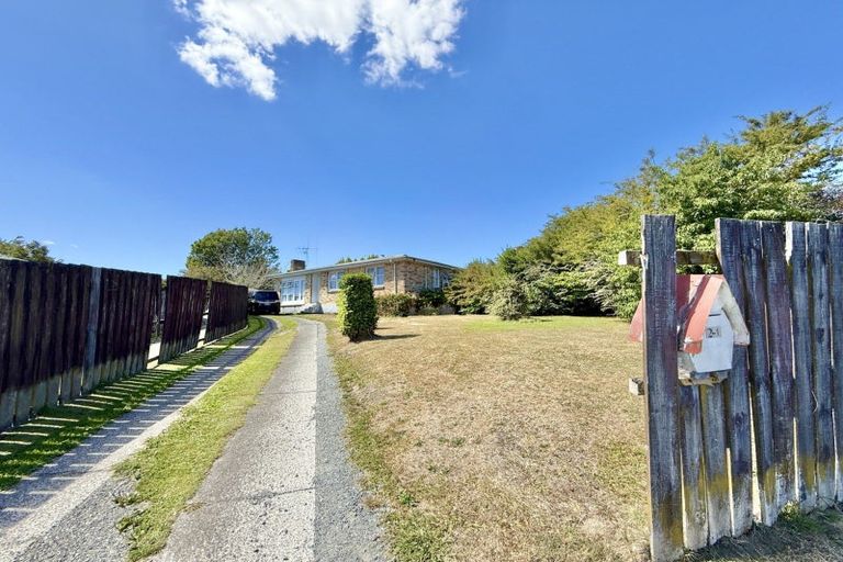 Photo of property in 21 Philip Street, Tokoroa, 3420