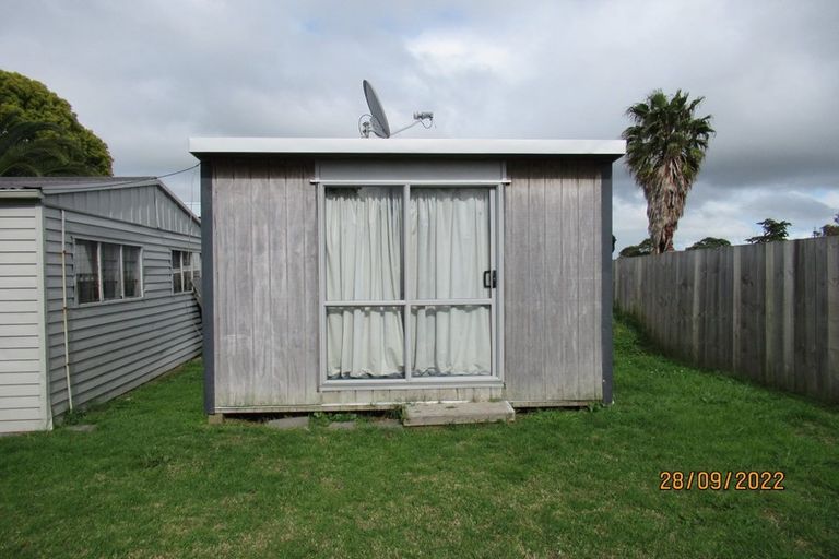 Photo of property in 19 Burbank Avenue, Manurewa, Auckland, 2102