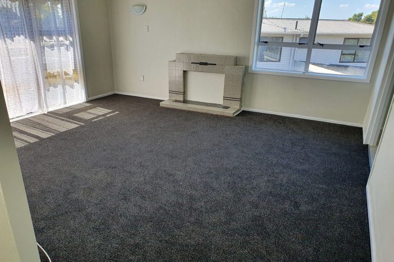 Photo of property in 71 Holmes Road, Manurewa, Auckland, 2102