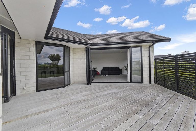 Photo of property in 61 Baxter Michael Crescent, Cambridge, 3434