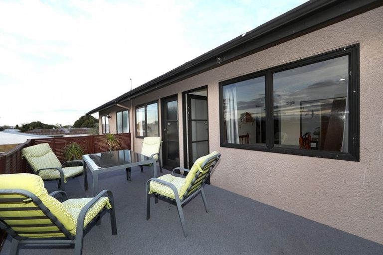Photo of property in 28 Ranfurly Street, Tamatea, Napier, 4112