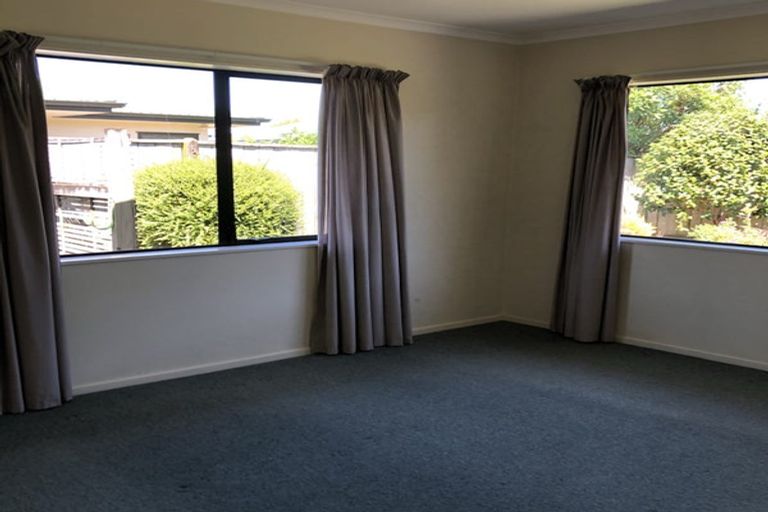 Photo of property in 40 Beresford Street, Takaro, Palmerston North, 4410