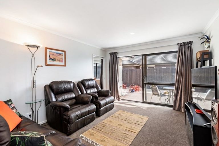 Photo of property in 36 Luxembourg Crescent, Halswell, Christchurch, 8025