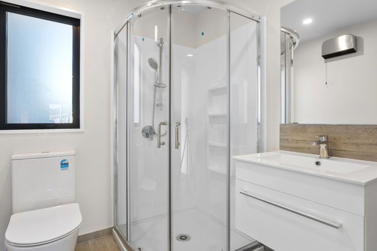 Photo of property in 23 Hillary Crescent, Upper Riccarton, Christchurch, 8041