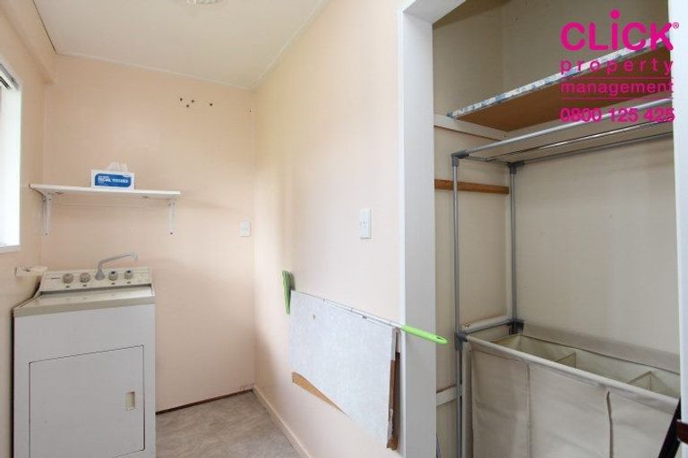 Photo of property in 17 Patrick Street, The Glen, Dunedin, 9011