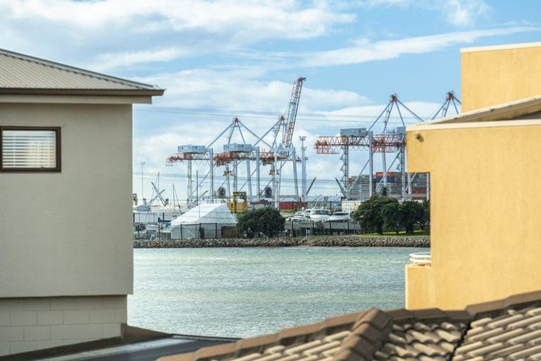 Photo of property in 7 Finlowe Way, Otumoetai, Tauranga, 3110