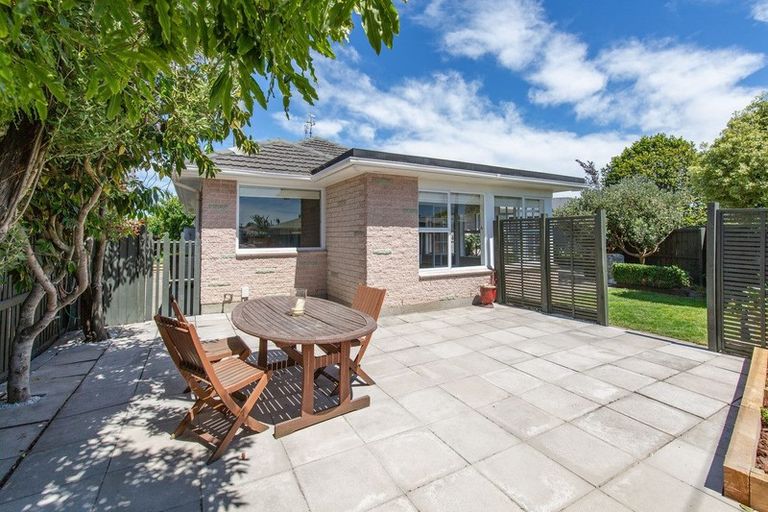 Photo of property in 65 Santa Rosa Avenue, Halswell, Christchurch, 8025