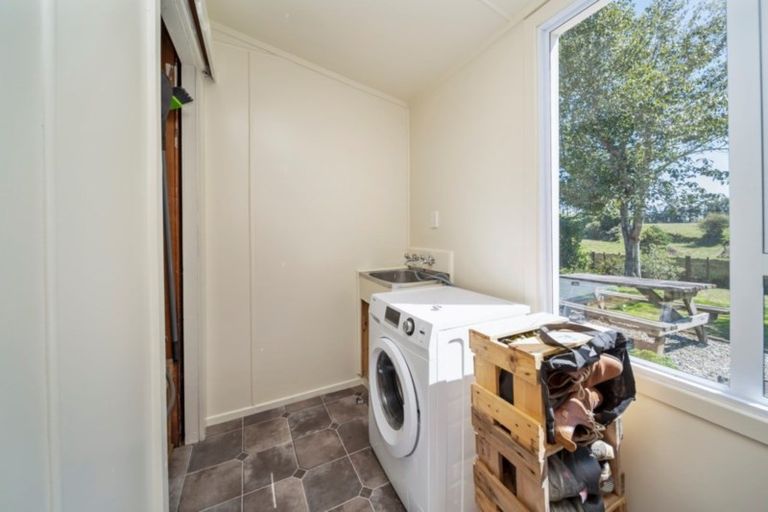 Photo of property in 46 York Road, Midhirst, Stratford, 4394