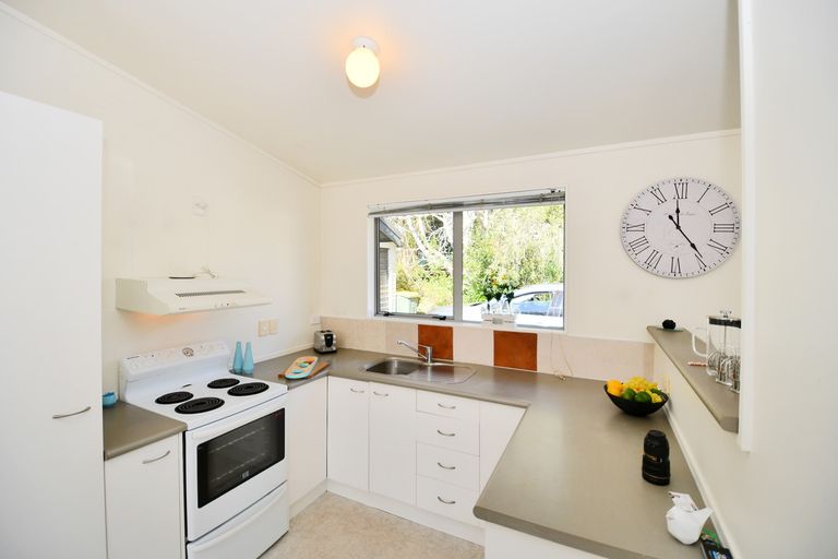 Photo of property in 23b Foster Crescent, Snells Beach, 0920