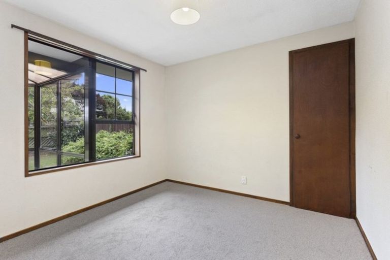 Photo of property in 46 Coopers Road, Dallington, Christchurch, 8061