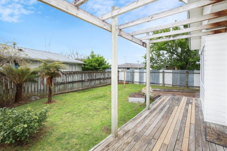 Photo of property in 10 Penney Green, Nawton, Hamilton, 3200