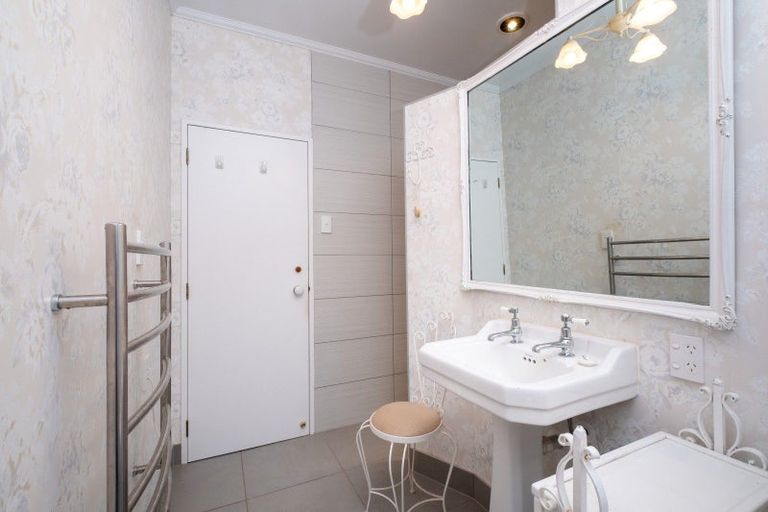 Photo of property in 4 Te Puna Place, Havelock North, 4130