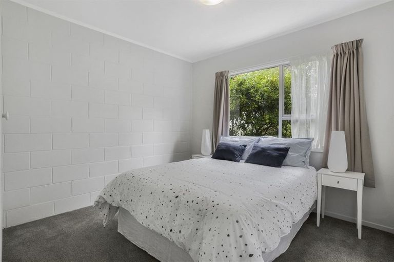Photo of property in 2/34 Watea Road, Sandringham, Auckland, 1025