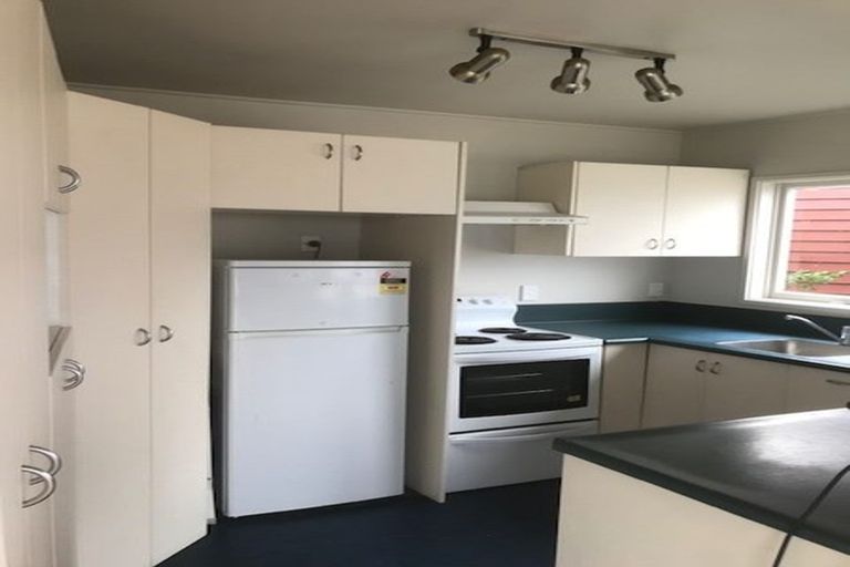 Photo of property in 2 Hornsey Road, Melrose, Wellington, 6023