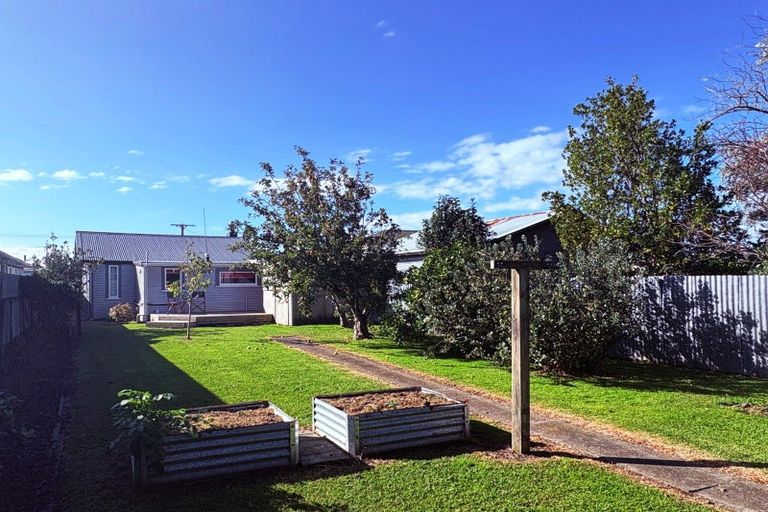 Photo of property in 98 Lucknow Street, Wairoa, 4108