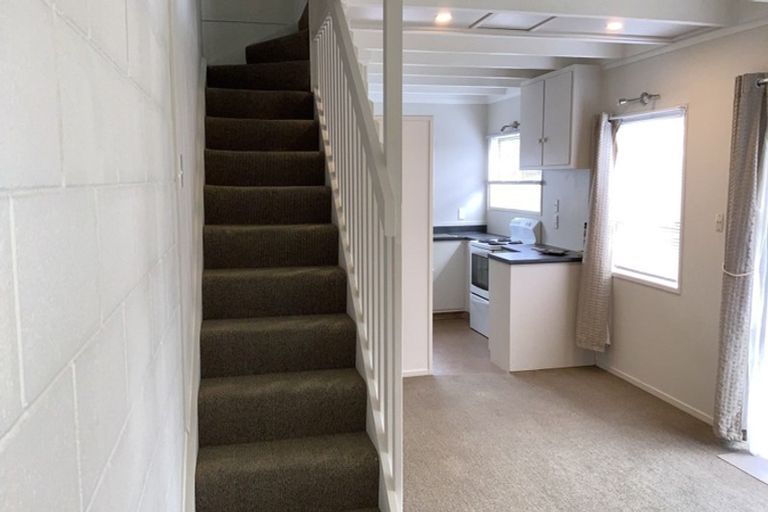 Photo of property in 1/506 Devonport Road, Tauranga South, Tauranga, 3112