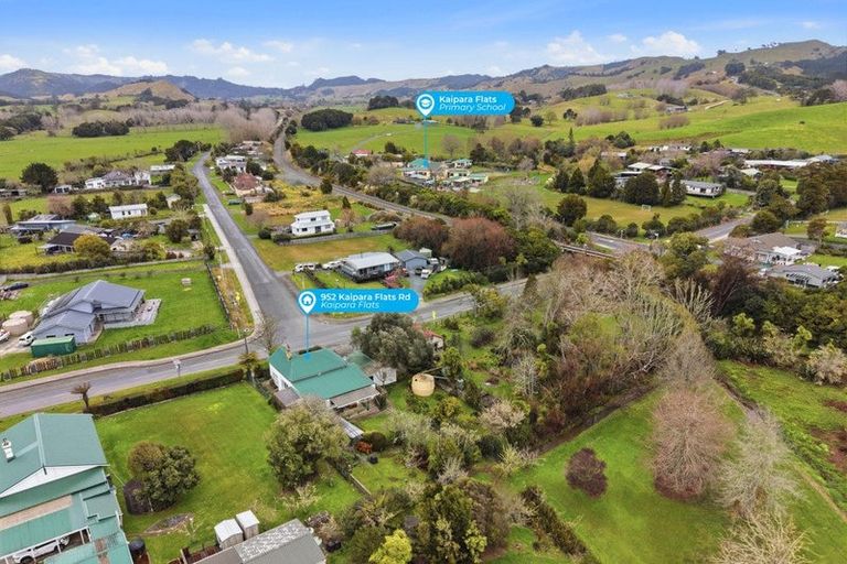Photo of property in 952 Kaipara Flats Road, Kaipara Flats, Warkworth, 0981