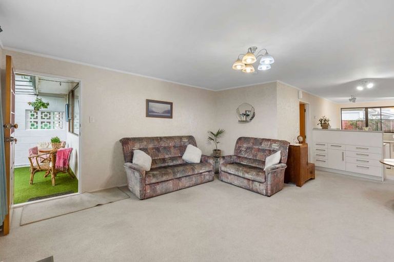 Photo of property in 15b Nathan Street, Tawa, Wellington, 5028