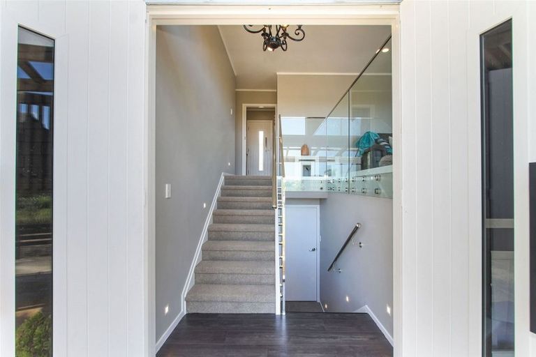 Photo of property in 40 George Street, Waiuku, 2123