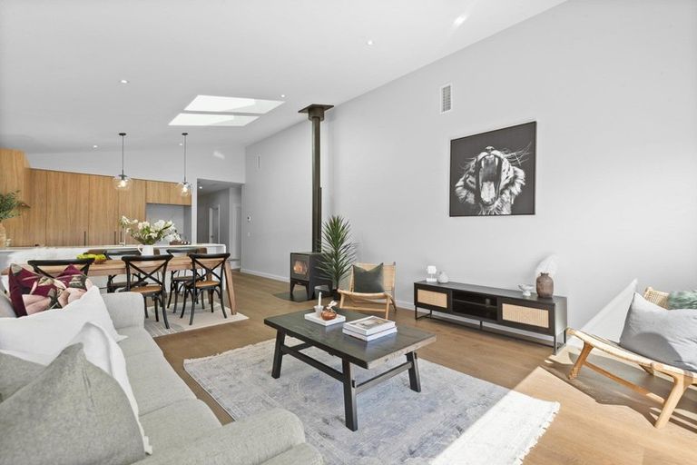 Photo of property in 88 Howden Drive, Jacks Point, 9371