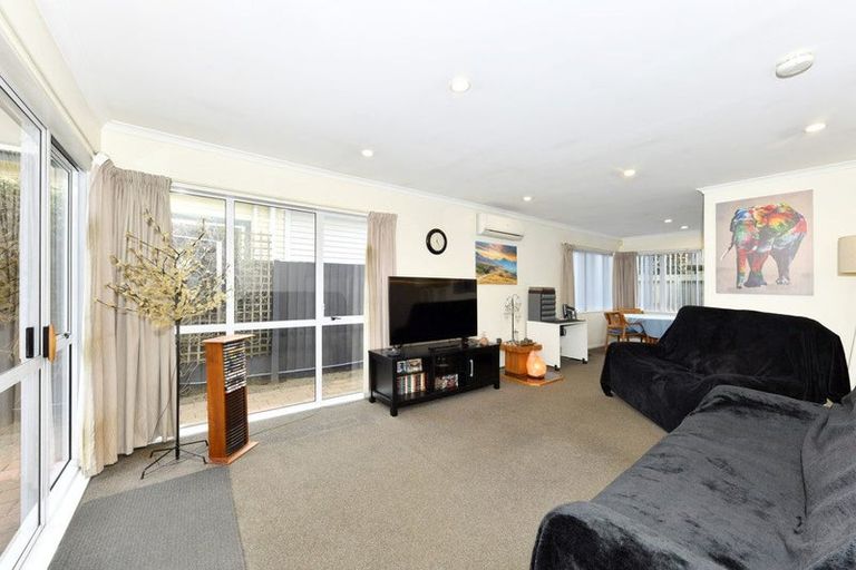 Photo of property in 57 Flemington Avenue, North New Brighton, Christchurch, 8083