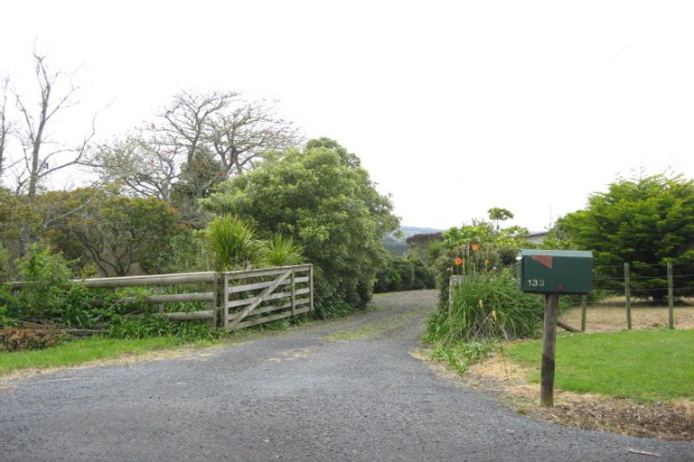 Photo of property in 133 Puke Road, Kumeu, 0891
