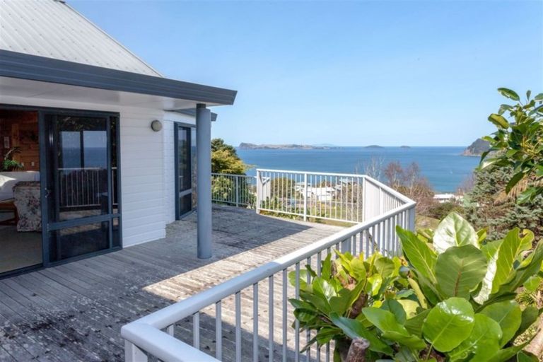 Photo of property in 246 Paku Drive, Tairua, 3508