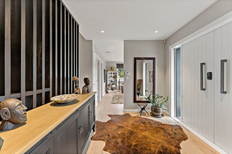 Photo of property in 61 Pitoitoi Drive, Riverhead, 0820