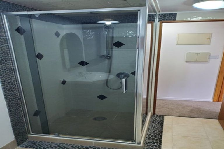 Photo of property in 87 Brian Crescent, Stanmore Bay, Whangaparaoa, 0932