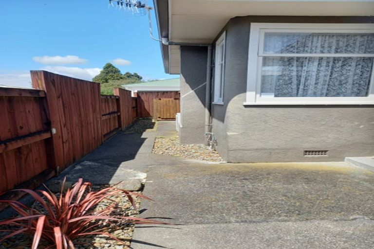 Photo of property in 12 Hurley Place, Awapuni, Palmerston North, 4412