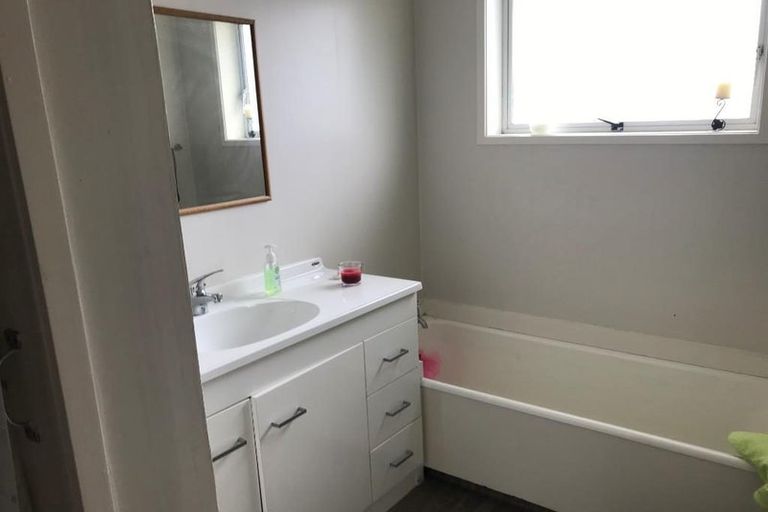 Photo of property in 16 Cullimore Street, Pukete, Hamilton, 3200