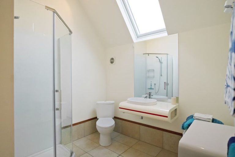 Photo of property in 3 Lancaster Place, Glenorchy, 9372