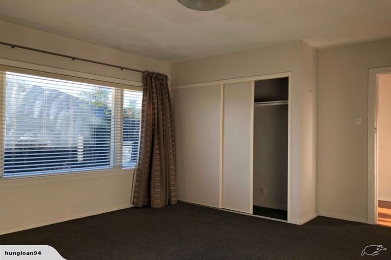 Photo of property in 70 Memorial Avenue, Ilam, Christchurch, 8053