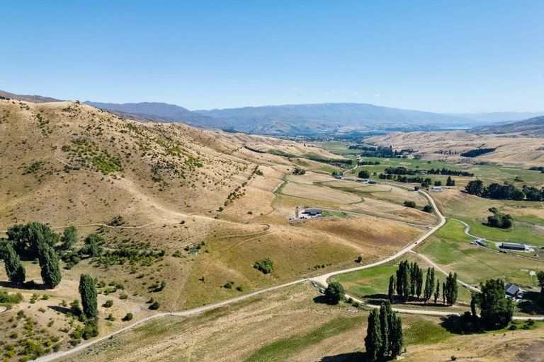 Photo of property in 236 Hawksburn Road, Nevis, Cromwell, 9384