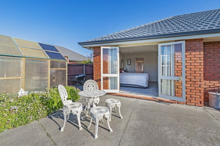 Photo of property in 2 Auden Common, Rolleston, 7614