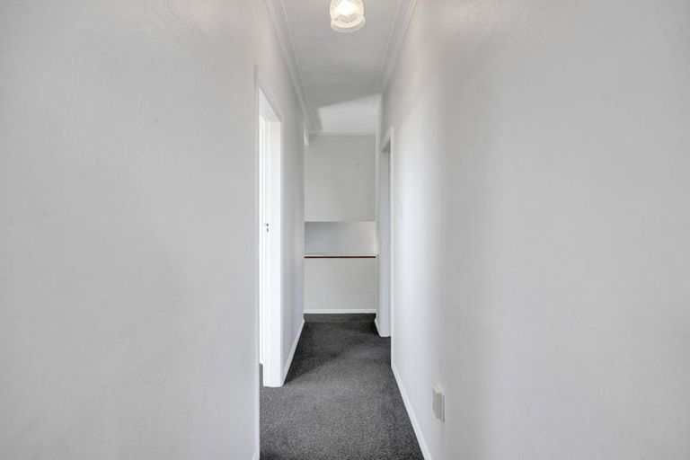 Photo of property in 14 Dives Avenue, Hawera, 4610