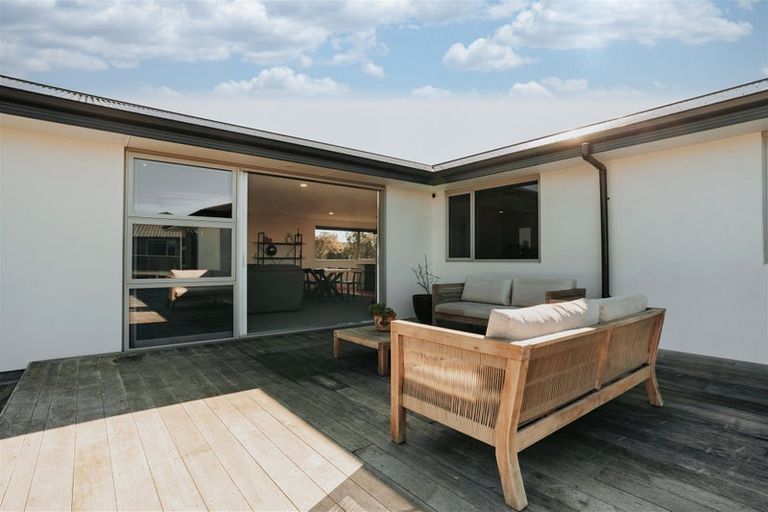 Photo of property in 40 Mcneil Street, Balclutha, 9230