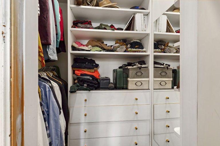 Photo of property in 32 Stanley Street, Berhampore, Wellington, 6023