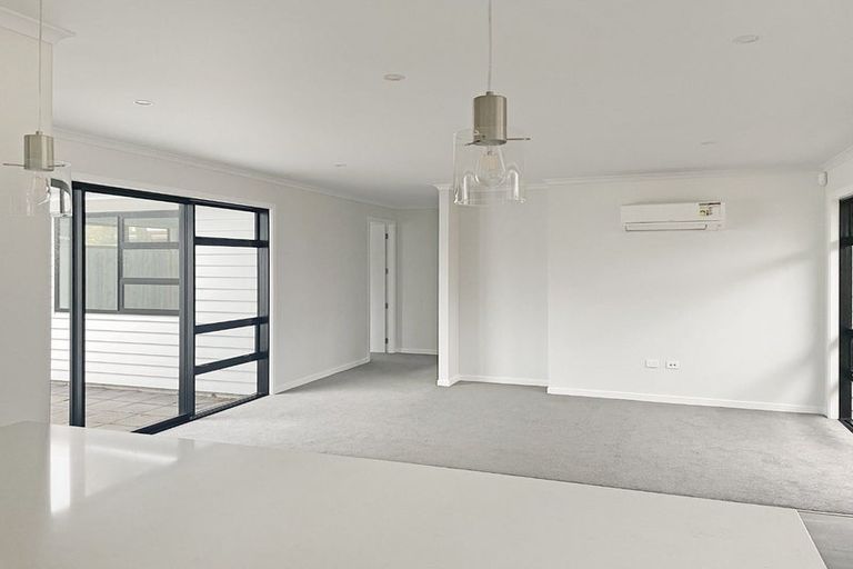 Photo of property in 30 Te Ara O Motutawa, Avalon, Lower Hutt, 5011